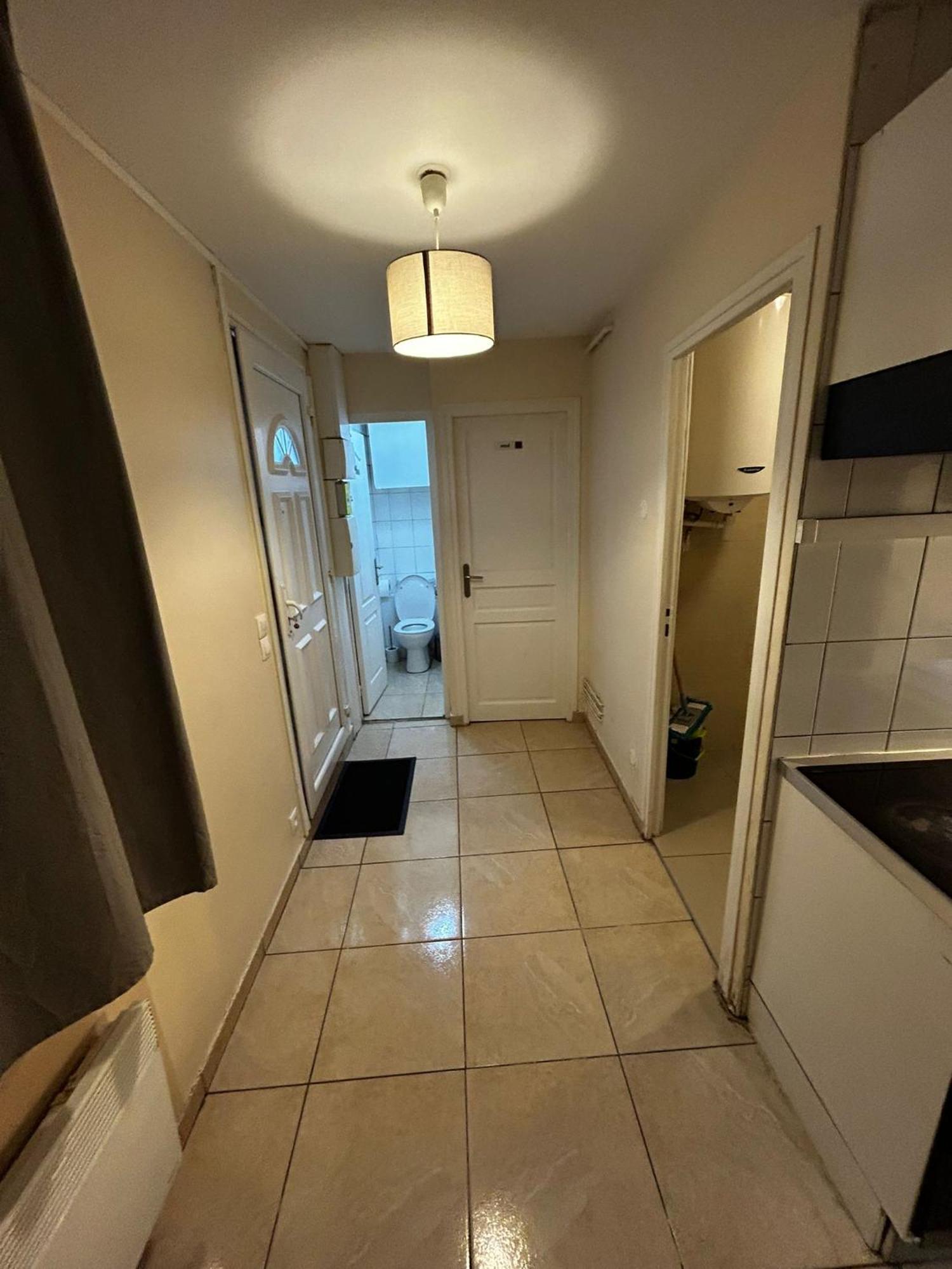Light Side Self Checkin Available Appartement Sarcelles Buitenkant foto