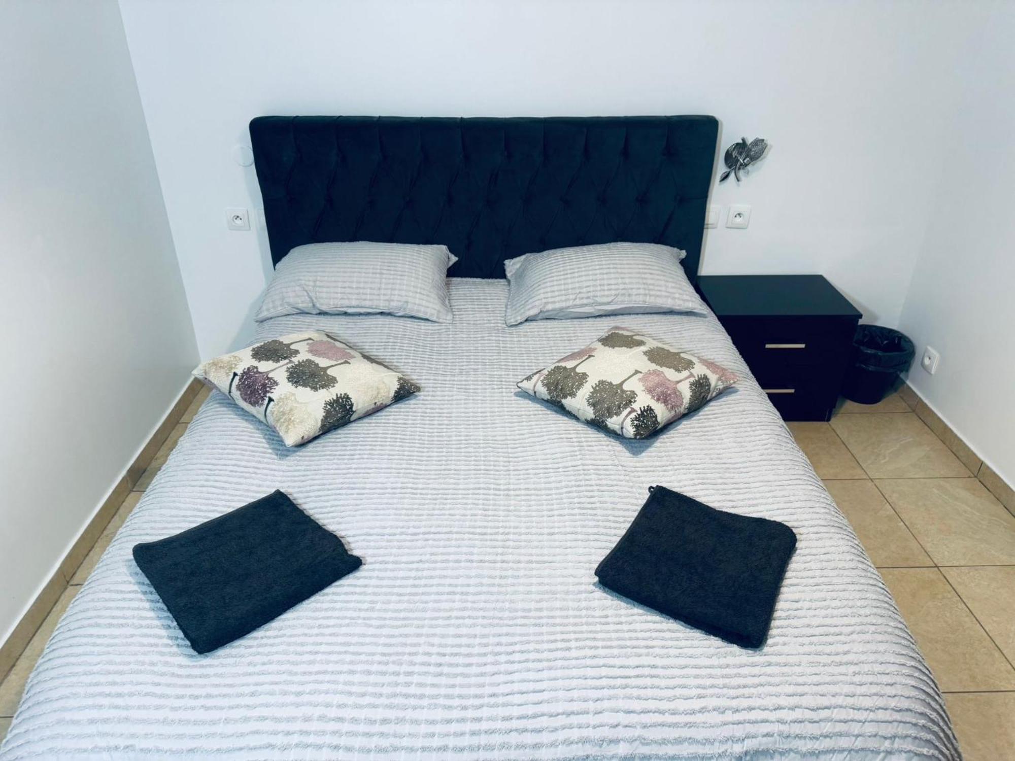 Light Side Self Checkin Available Appartement Sarcelles Buitenkant foto